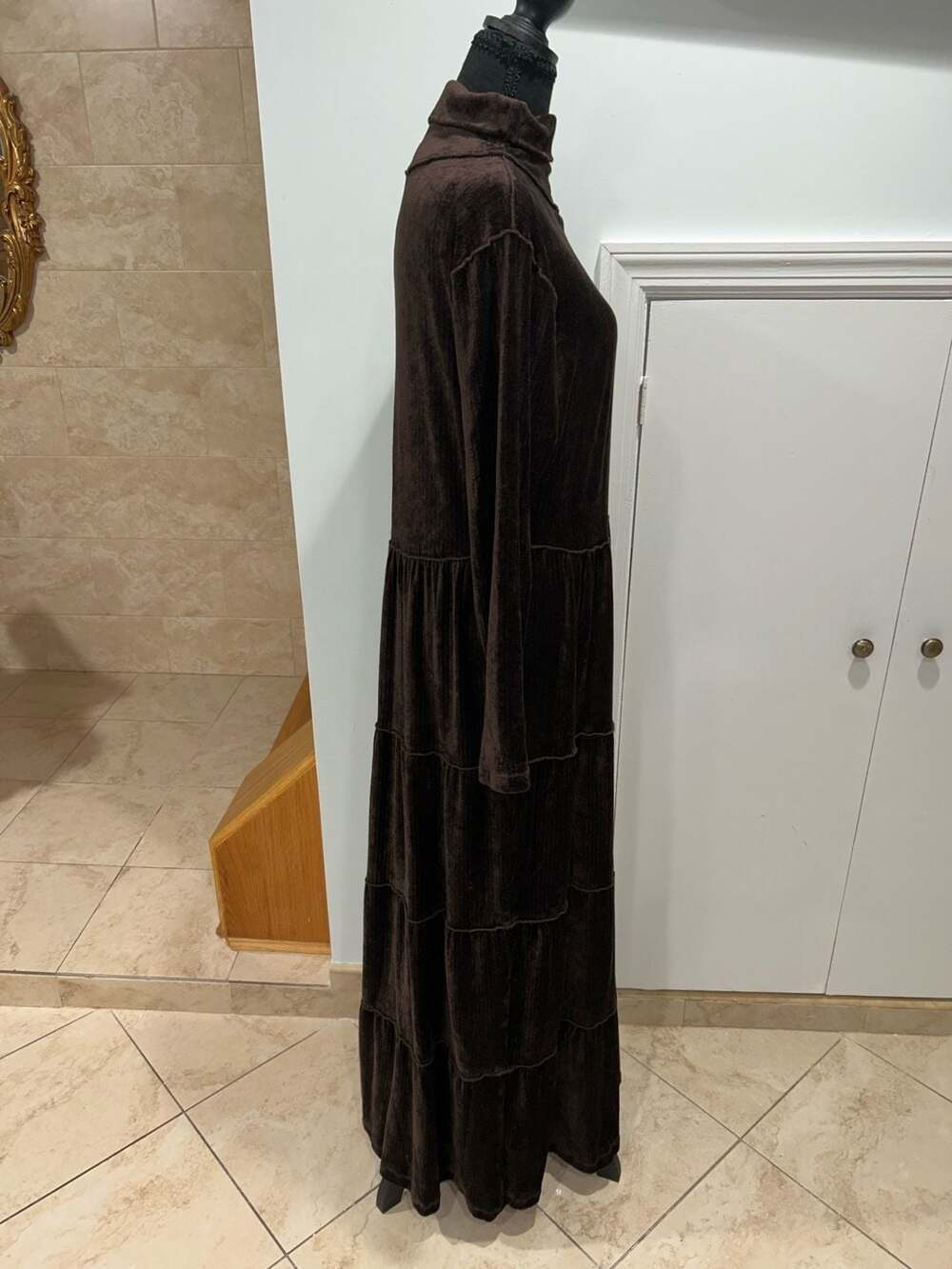 Riki Roy Brown Corduroy Tiered Maxi Dress Mock Neck Long Sleeve Size M - Picture 3 of 7